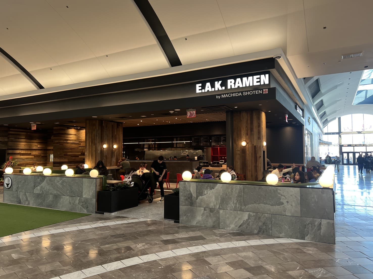 E.A.K. Ramen Westfield Garden State Plaza